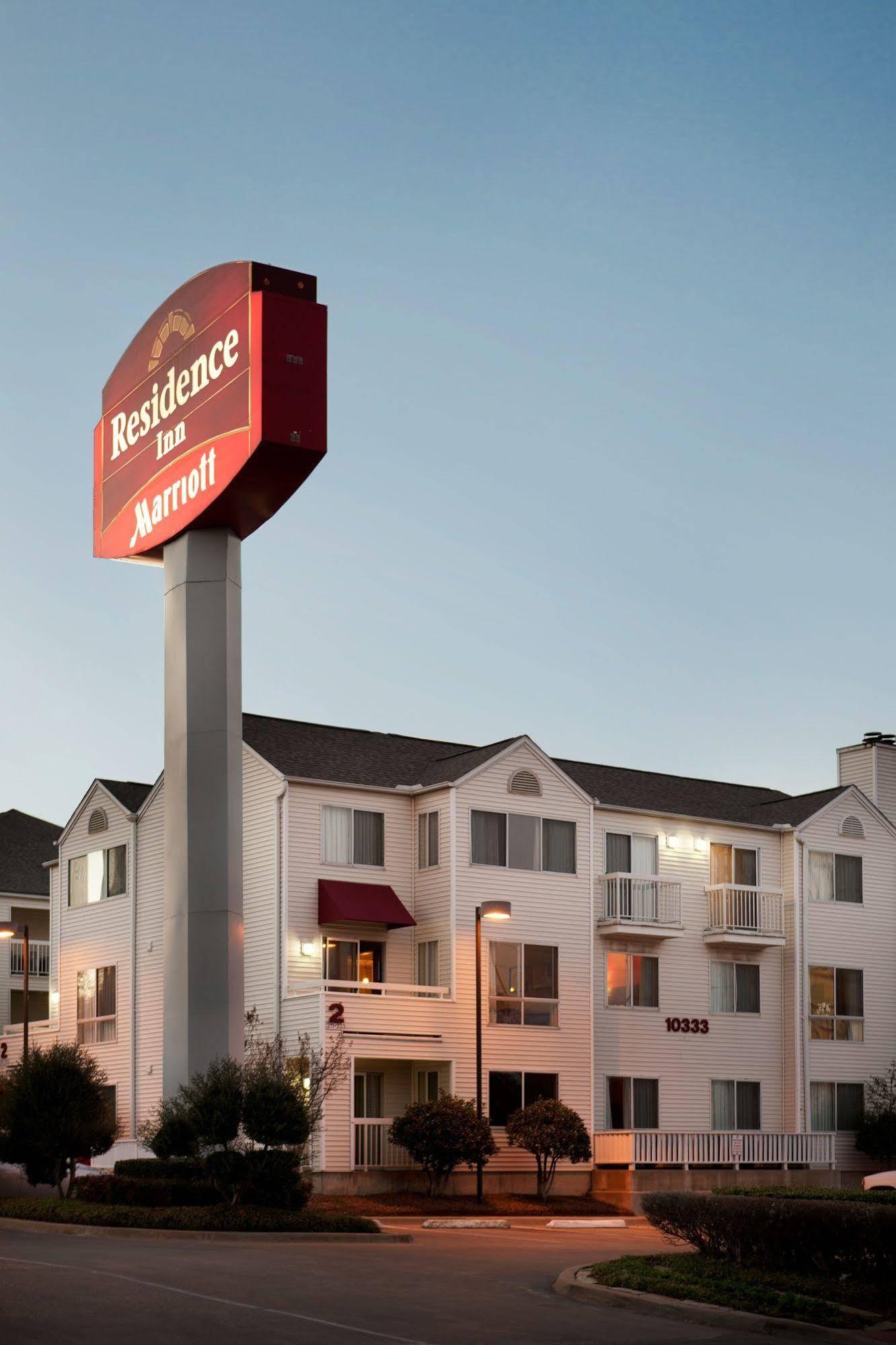 Sonesta Es Suites Dallas Central Expressway Bagian luar foto